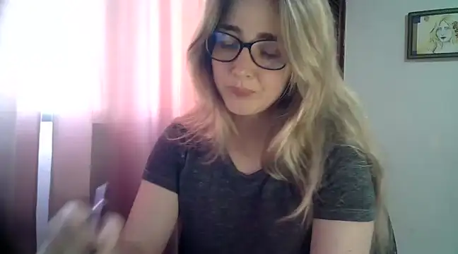 Snapshot of katy_pp chatting on 9, 1, 2025 katy pp online show from 9, 1, 2025