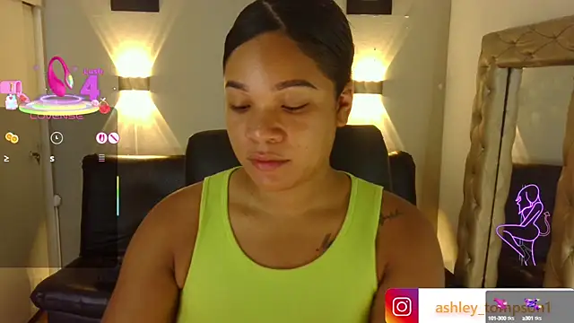 ashley Tompson1 online show from 12, 3, 2025