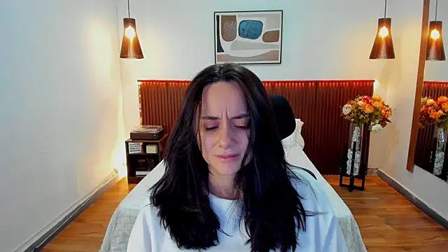 KatherineBond online show from 10, 7, 2026