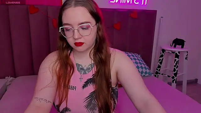 Snapshot of Emma_adorablle chatting on 15, 2, 2025 Emma adorablle online show from 15, 2, 2025