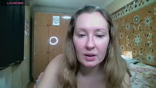 AnnaXLovers online show from 22, 11, 2025