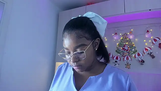 tamaraa smiith online show from 4, 12, 2025