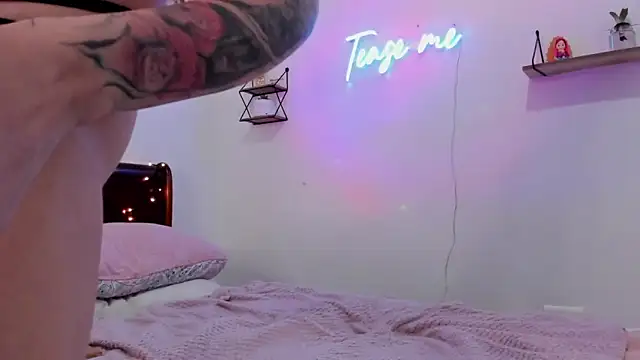 Snapshot of Manuela_monroe chatting on 3, 12, 2025 Manuela monroe online show from 3, 12, 2025