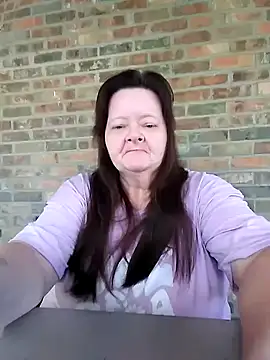 Snapshot of Bayou_Woman68 chatting on 7, 11, 2025 Bayou Woman68 online show from 7, 11, 2025