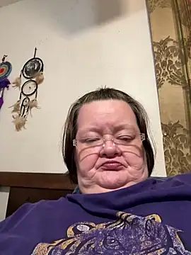 Snapshot of Bayou_Woman68 chatting on 11, 5, 2026 Bayou Woman68 online show from 11, 5, 2026