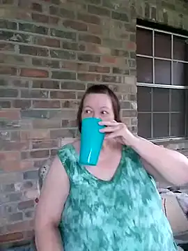 Snapshot of Bayou_Woman68 chatting on 16, 6, 2026 Bayou Woman68 online show from 16, 6, 2026