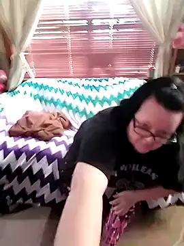 Snapshot of Bayou_Woman68 chatting on 12, 7, 2026 Bayou Woman68 online show from 12, 7, 2026