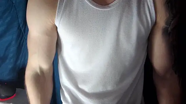 Snapshot of Kenner_fox77 chatting on 28, 12, 2024 Kenner fox77 online show from 28, 12, 2024