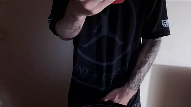 Snapshot of Kenner_fox77 chatting on 14, 9, 2025 Kenner fox77 online show from 14, 9, 2025