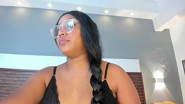 Adelehottman online show from 4, 10, 2025