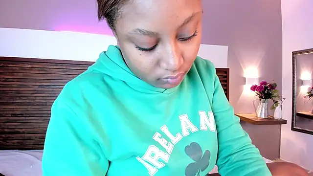 Adelehottman online show from 18, 2, 2026