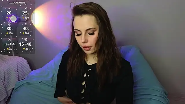 Snapshot of Aisha_Riley chatting on 30, 9, 2025 Aisha Riley online show from 30, 9, 2025