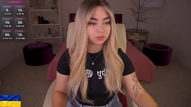 SusieWood online show from 23, 4, 2026