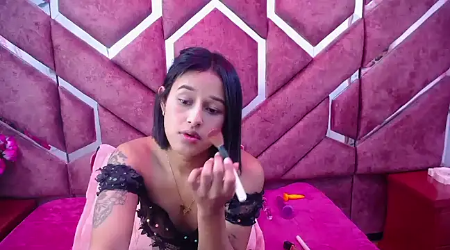 Snapshot of milly_print chatting on 1, 3, 2025 milly print online show from 1, 3, 2025