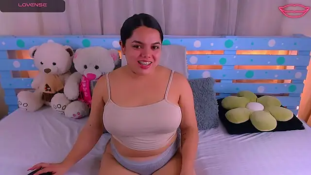 Sara-04 online show from 2, 2, 2025