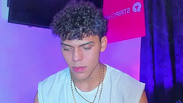 Snapshot of visaelX chatting on 28, 12, 2024 visaelX online show from 28, 12, 2024