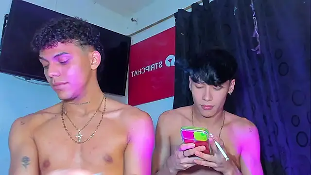 Snapshot of visaelX chatting on 2, 1, 2025 visaelX online show from 2, 1, 2025