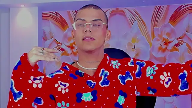 Snapshot of visaelX chatting on 21, 1, 2025 visaelX online show from 21, 1, 2025