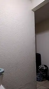 Snapshot of _Miaaleon chatting on 21, 2, 2025 Miaaleon online show from 21, 2, 2025