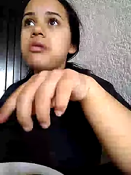 Snapshot of _Miaaleon chatting on 6, 3, 2025 Miaaleon online show from 6, 3, 2025