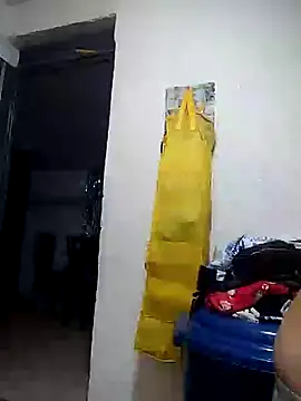 Snapshot of _Miaaleon chatting on 12, 11, 2025 Miaaleon online show from 12, 11, 2025