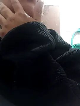  Miaaleon online show from 9, 3, 2026