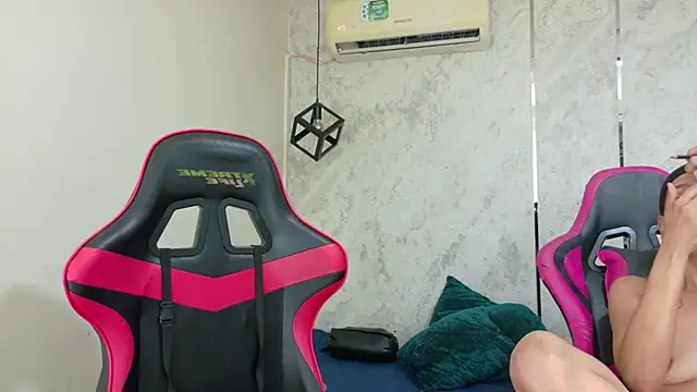 emy 0 online show from 15, 4, 2026