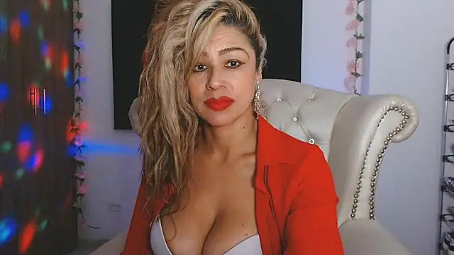 Isabelhot1 online show from 14, 4, 2026