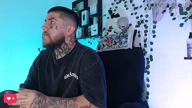 Snapshot of Ash_gusbig chatting on 4, 12, 2024 Ash gusbig online show from 4, 12, 2024