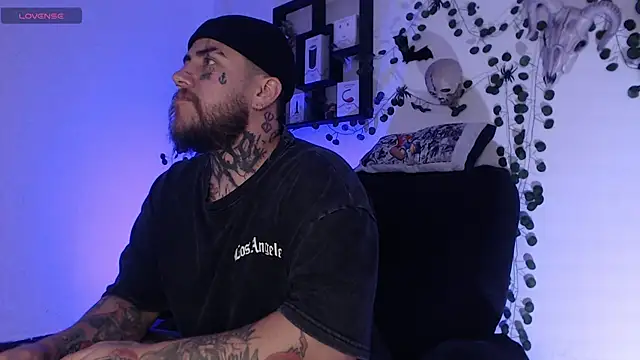 Snapshot of Ash_gusbig chatting on 9, 12, 2024 Ash gusbig online show from 9, 12, 2024