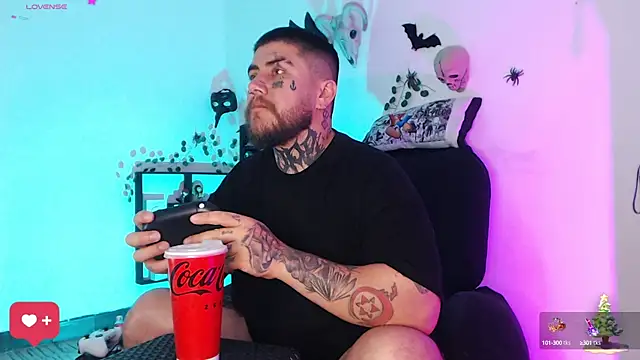 Snapshot of Ash_gusbig chatting on 27, 12, 2024 Ash gusbig online show from 27, 12, 2024