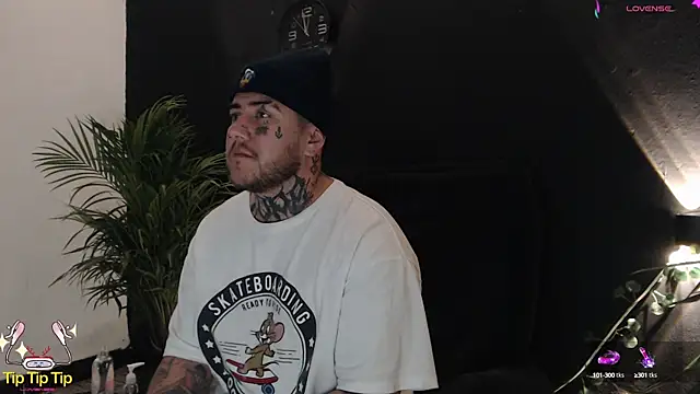 Snapshot of Ash_gusbig chatting on 28, 1, 2025 Ash gusbig online show from 28, 1, 2025