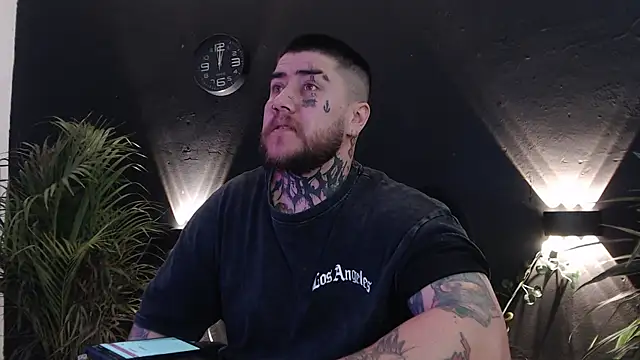 Snapshot of Ash_gusbig chatting on 15, 3, 2025 Ash gusbig online show from 15, 3, 2025