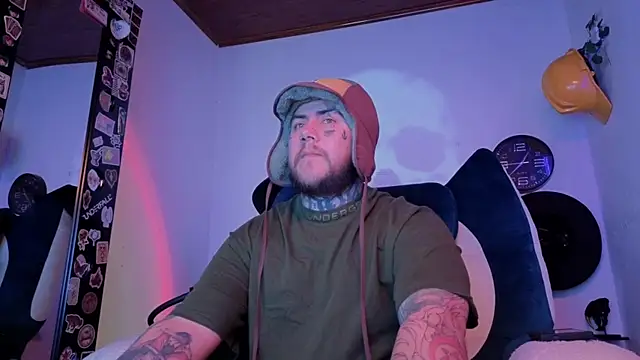 Snapshot of Ash_gusbig chatting on 9, 9, 2025 Ash gusbig online show from 9, 9, 2025