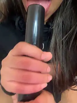 Snapshot of laptrona-lolo chatting on 9, 2, 2025 laptrona-lolo online show from 9, 2, 2025