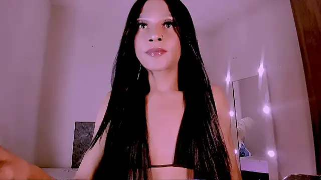 Snapshot of carolinemiller7 chatting on 3, 7, 2026 carolinemiller7 online show from 3, 7, 2026