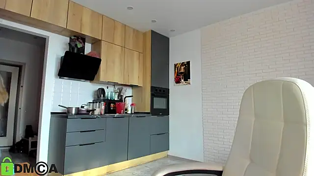  Alice Kitty online show from 24, 10, 2025