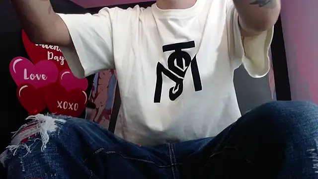 Snapshot of FrannBoy chatting on 15, 2, 2025 FrannBoy online show from 15, 2, 2025