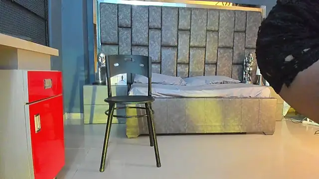 Matureyulyet online show from 8, 10, 2025