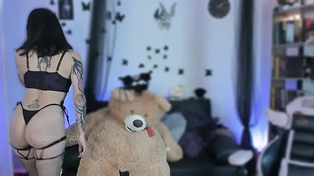 Naomii Soto online show from 24, 2, 2026