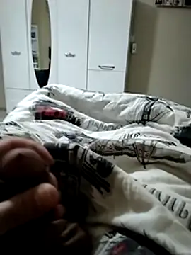 milf hunter 35 online show from 16, 4, 2026