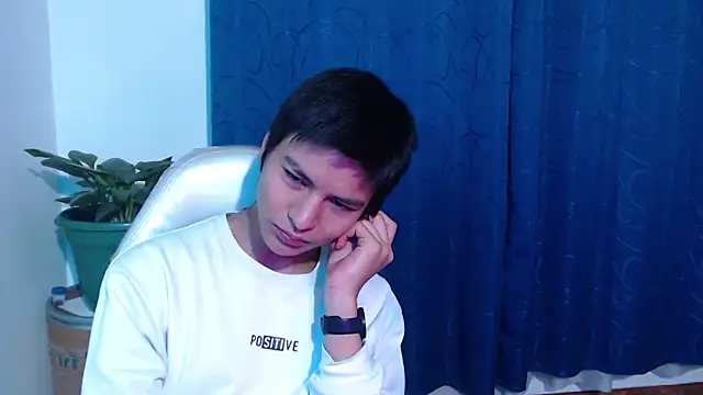 Snapshot of alanprince44 chatting on 22, 1, 2025 alanprince44 online show from 22, 1, 2025