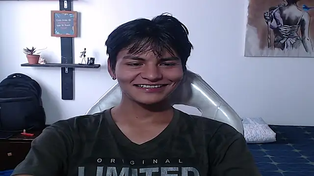 Snapshot of alanprince44 chatting on 3, 10, 2025 alanprince44 online show from 3, 10, 2025