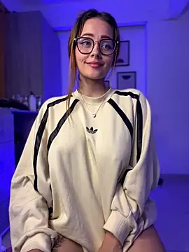 Miss-Abbii online show from 2, 3, 2025