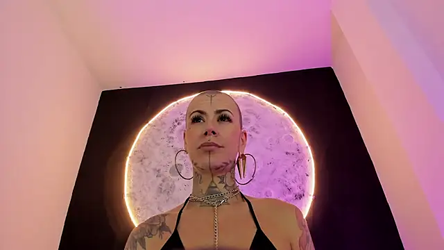 Snapshot of GinebraaFox_ chatting on 10, 3, 2025 GinebraaFox online show from 10, 3, 2025