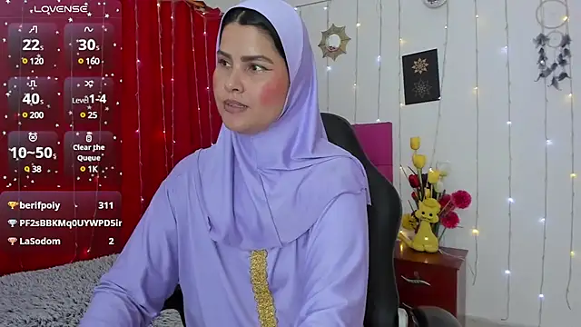 AishaAmin  online show from 19, 3, 2025