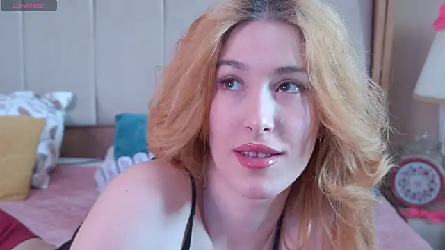 SerenaBennet online show from 23, 2, 2025