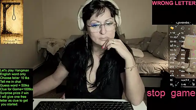 YourDreamLoverr online show from 7, 4, 2026