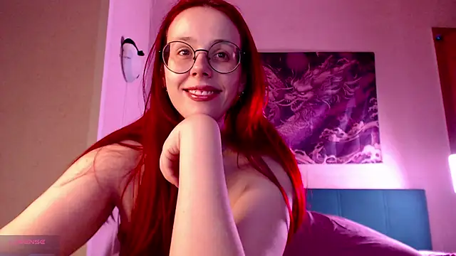 Snapshot of VanessaLincum chatting on 18, 11, 2025 VanessaLincum online show from 18, 11, 2025