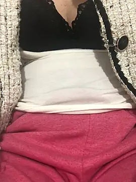 MLEM99HONEY online show from 6, 1, 2025